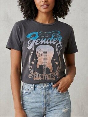 Fender Guitar Ombre On Black Short Sleeve Graphic Punk Folk Blues Rock Roll Tee